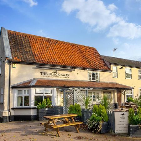 The Black Swan Inn Horsham St Faith Kültér fotó